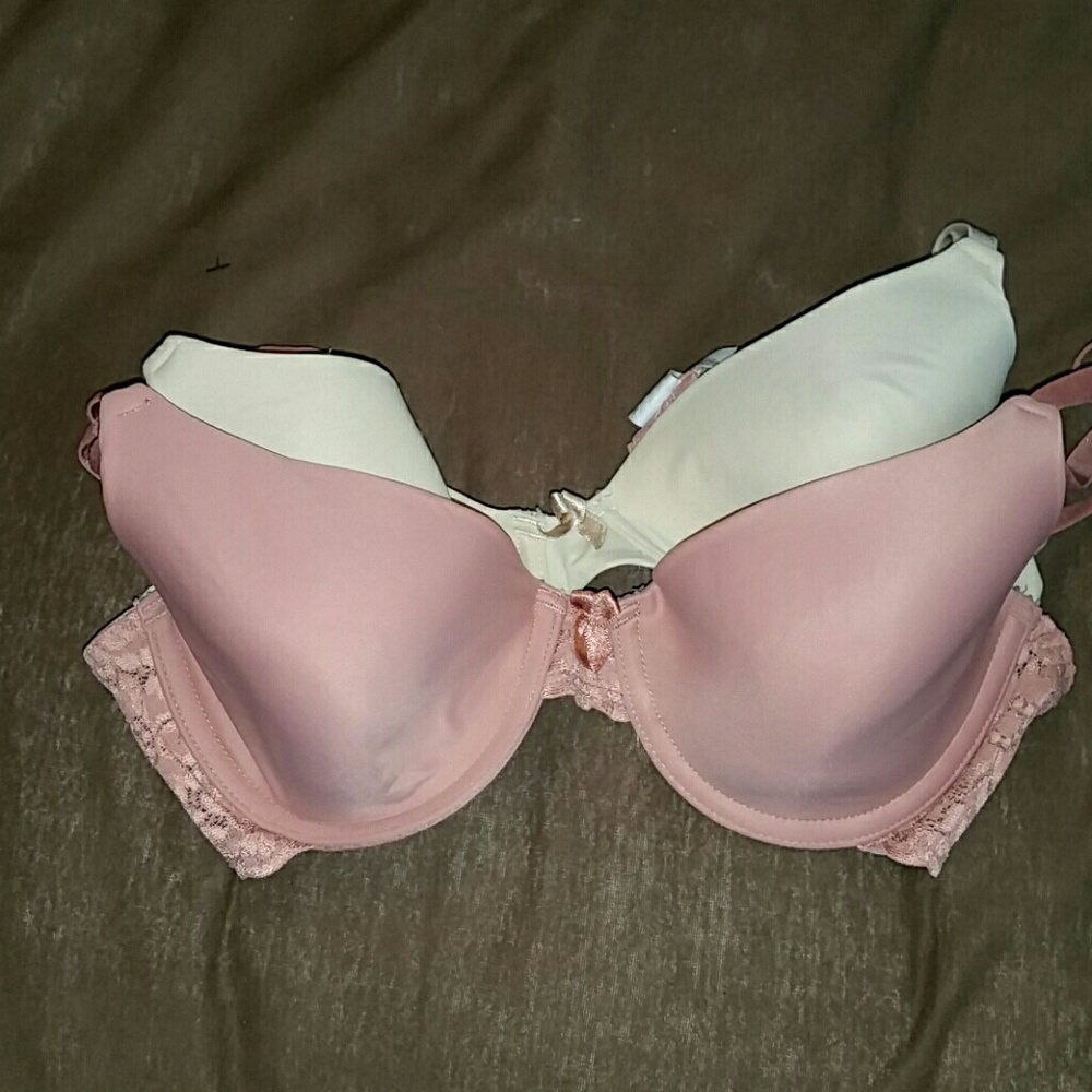 2 bras
